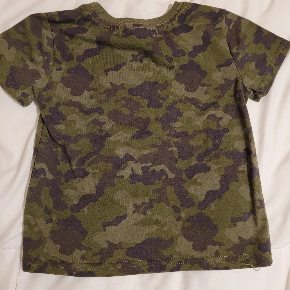 Tommy Bahama Boy's 18M Camo Jacket & Tee NEW